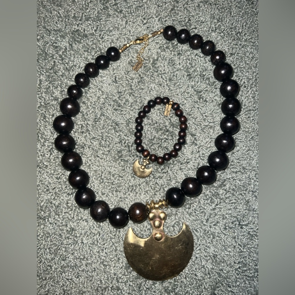 Necklace and bracelet combo.